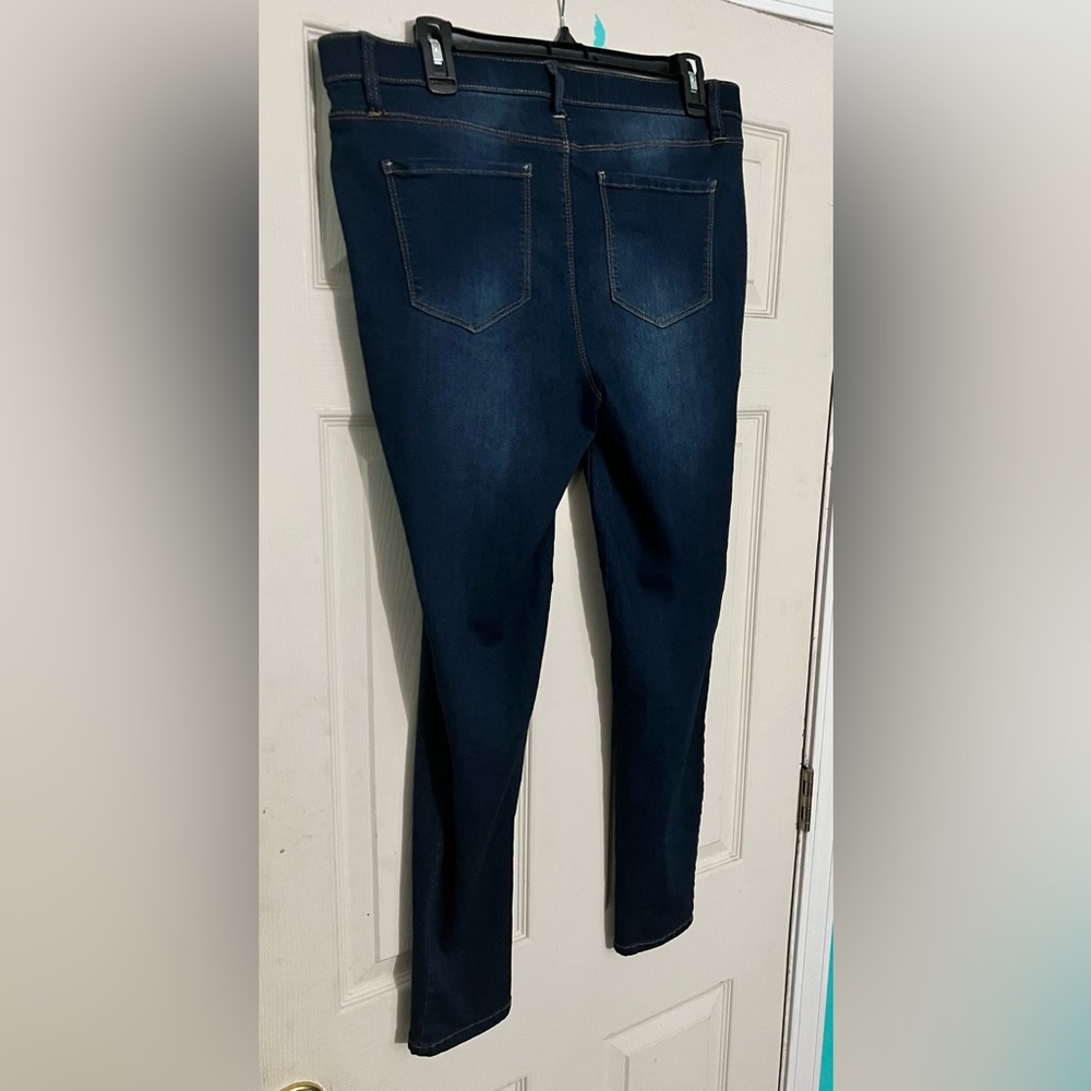 Vanilla Star Mid Rise Jegging, size 15 blue denim.